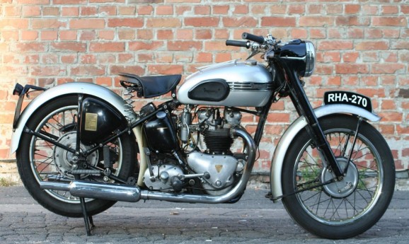 Triumph T-100 Speed Twin